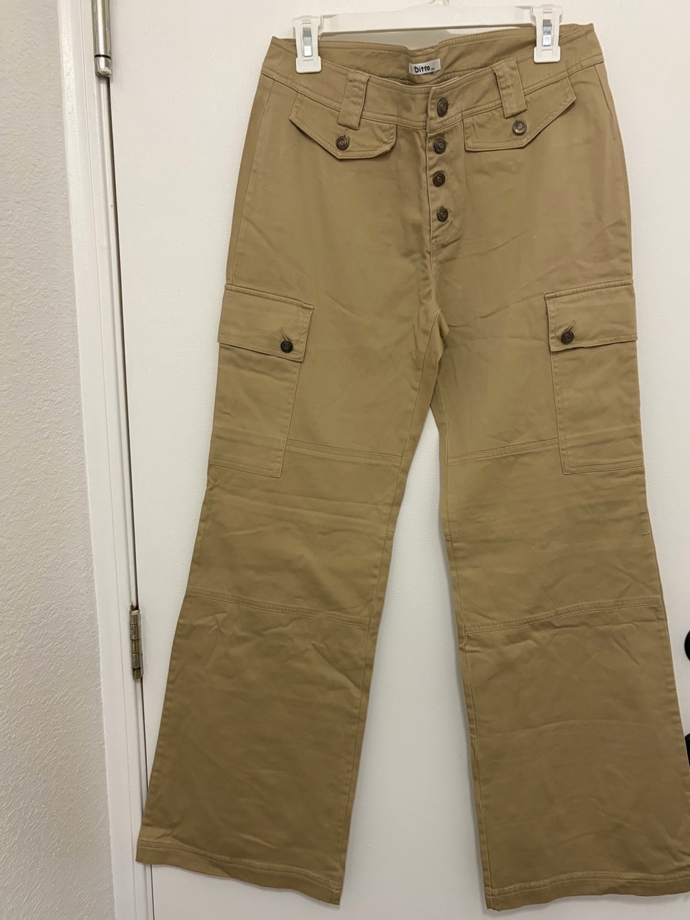 Dittos Cargo Pants - wide leg Khaki woman’s 2x